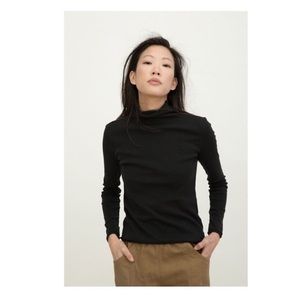 🖤 Elizabeth Suzann Louise Funnel Top, size M